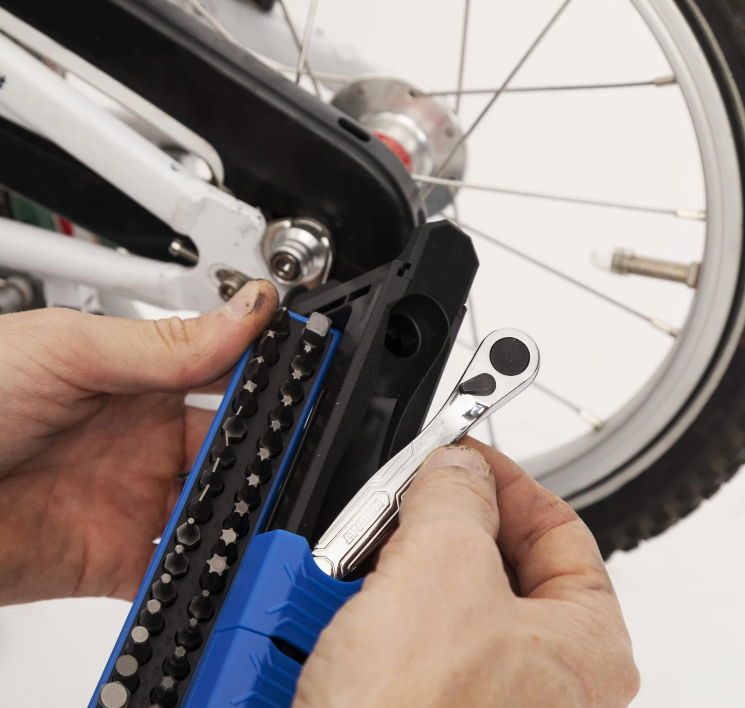 Kobalt 41 -Piece Metric Mechanics Tool Set With Hard Case 8 Kobalt 41 -Piece Metric Mechanics Tool Set With Hard Case -Kobalt Store 68772644 scaled